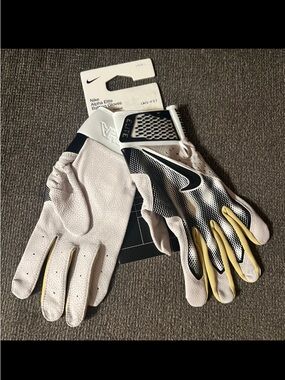Nike Purdue Boilermakers Alpha Elite Team Issue Baseball Batting Gloves Large